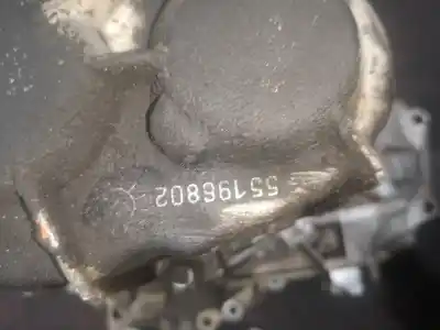 Second-hand car spare part gearbox for fiat grande punto (199_) 1.4 16v (199bxg1b, 199axg1b) oem iam references 55205268  