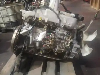 Pièce détachée automobile d'occasion moteur complet pour nissan terrano (wd21) 2.7 td références oem iam td27  
