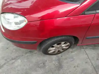 Автозапчасти б/у ЛЕВОЕ ПЕРЕДНЕЕ КРЫЛО за PEUGEOT 807  ссылки OEM IAM 7840L1  