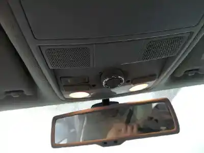 Автозапчасти б/у внутренний свет за skoda yeti (5l) (2009) cyvb ссылки oem iam 3t0947105paqd