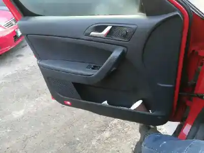 Автозапчасти б/у обивка левой передней двери за skoda yeti (5l) (2009) cyvb ссылки oem iam 5l0867011