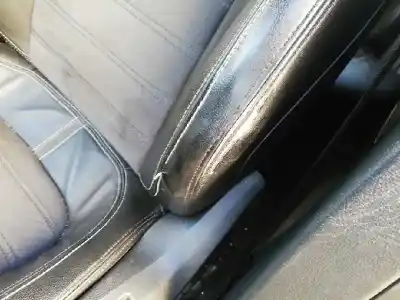 Pièce détachée automobile d'occasion siège avant gauche pour volkswagen passat cc b6 (357) 2.0 tdi références oem iam   