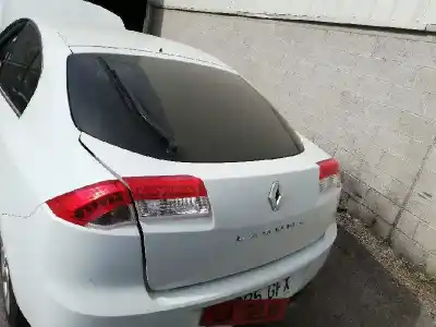 Pièce détachée automobile d'occasion HAYON pour RENAULT LAGUNA III BERLINA  Références OEM IAM 901000820R  