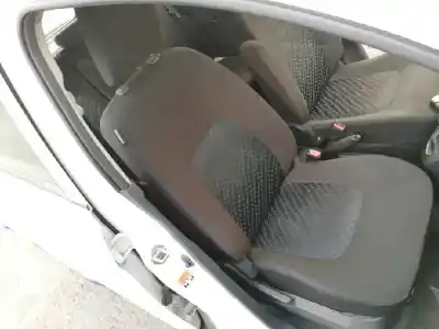 Peça sobressalente para automóvel em segunda mão assento dianteiro direito por suzuki celerio k10b referências oem iam 