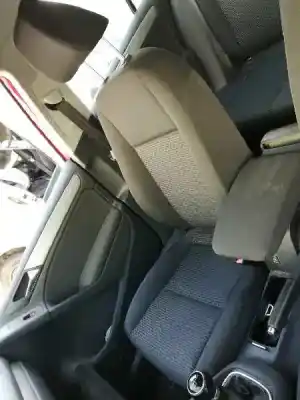 Recambio de automóvil de segunda mano de ASIENTO DELANTERO DERECHO para VOLKSWAGEN GOLF VI (5K1)  referencias OEM IAM   