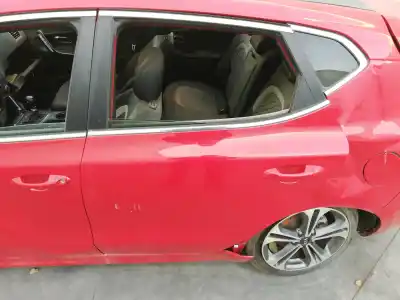 Автозапчасти б/у задняя левая дверь за kia ceed (jd) g3lc ссылки oem iam 77003a2000