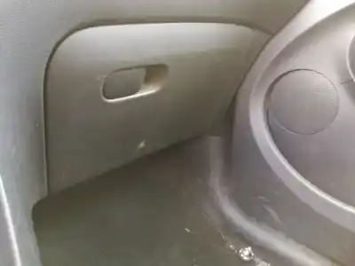 Автозапчасти б/у бардачок за citroen c3 picasso (sh_) 1.6 hdi ссылки oem iam 8218yj