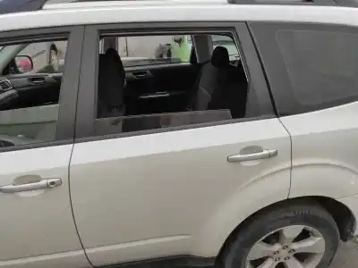 Автозапчасти б/у задняя левая дверь за subaru forester (s12/sh) ee20 ссылки oem iam 60409sc0119p
