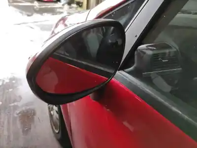 Recambio de automóvil de segunda mano de retrovisor izquierdo para fiat punto / grande punto (199) 1.3 d multijet referencias oem iam   