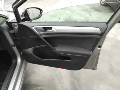 Recambio de automóvil de segunda mano de PANEL PUERTA DELANTERA DERECHA para VOLKSWAGEN GOLF VII LIM. (BQ1)  referencias OEM IAM 5G4867024FKZ  