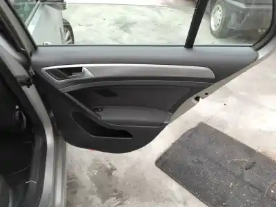 Recambio de automóvil de segunda mano de PANEL PUERTA TRASERA DERECHA para VOLKSWAGEN GOLF VII LIM. (BQ1)  referencias OEM IAM 5G6867222FBAS  