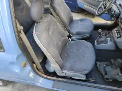 Pièce détachée automobile d'occasion siège avant droit pour renault twingo i (c06) d7f références oem iam   
