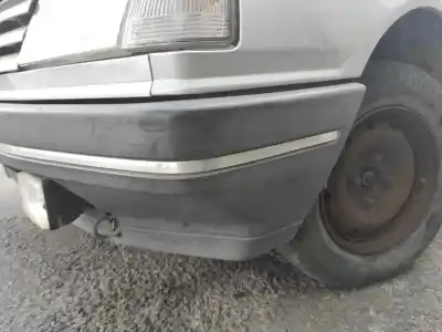 Pièce détachée automobile d'occasion le pare-choc avant pour peugeot 309 graffic diesel références oem iam 740152  