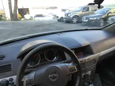 İkinci el araba yedek parçası gösterge paneli için opel astra h berlina g-z16xep oem iam referansları   