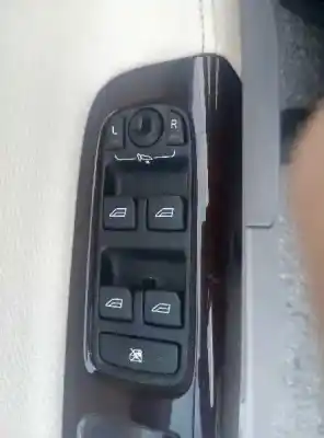 Автозапчастина б/у передні вікний вмикач для volvo s40 ii (544) 2.4 посилання на oem iam 30710787