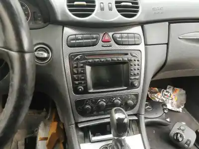 Tweedehands auto-onderdeel middenconsole voor mercedes-benz clk (c209) clk 320 (209.365) oem iam-referenties a20968024397h31  
