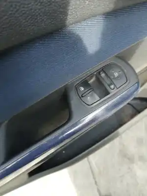 Автозапчасти б/у выключатель левого переднего окна за opel corsa d d-z13dth ссылки oem iam 13258521