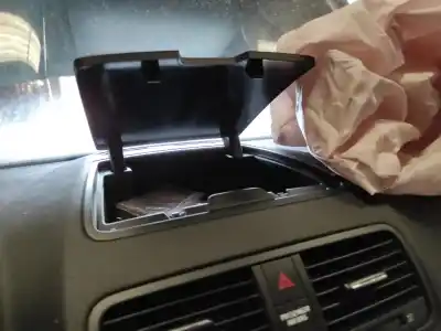Second-hand car spare part glove compartment for skoda yeti (5l) (2009) cyvb oem iam references 