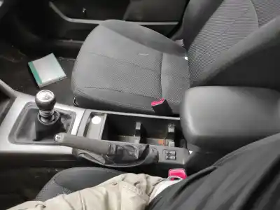 Автозапчасти б/у центральная консоль за subaru forester (s12/sh) ee20 ссылки oem iam 