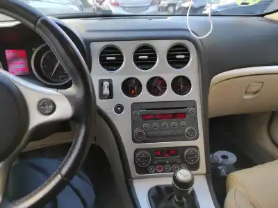 Pièce détachée automobile d'occasion console centrale pour alfa romeo 159 (140) 939a2000 références oem iam   
