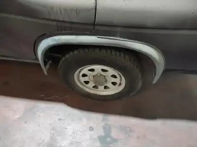 Gebrauchtes Autoersatzteil linke hintere kotflügelverbreiterung zum nissan terrano (wd21) 2.7 td oem-iam-referenzen   