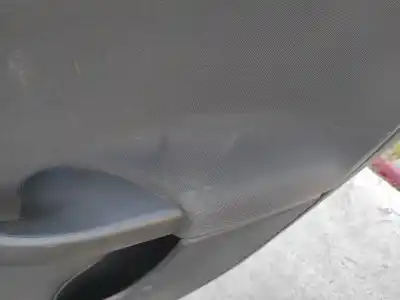 Recambio de automóvil de segunda mano de panel puerta trasera derecha para seat altea (5p1) 1.6 tdi referencias oem iam 5p0867212d1uq  