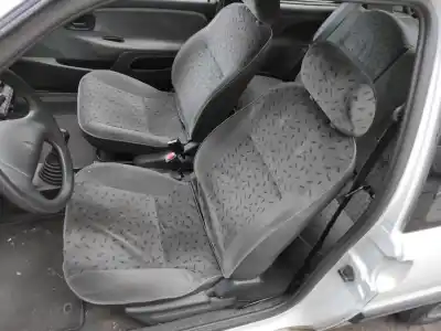 İkinci el araba yedek parçası sol ön koltuk için citroen saxo 1.5 d furio oem iam referansları   