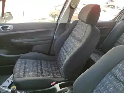 Piesă de schimb auto la mâna a doua scaunul din fațã partea dreaptã pentru peugeot 307 (s1) xr clim plus referințe oem iam   