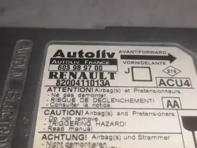 Автозапчастина б/у блок управління подушками безпеки для renault scénic ii (jm0/1_) 1.9 dci (jm0g, jm12, jm1g, jm2c) посилання на oem iam 8200411013a  