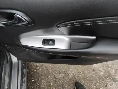 Автозапчастина б/у управління склами задніх правіх для fiat freemont (345) 939b5000 посилання на oem iam 