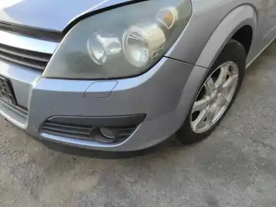 Pezzo di ricambio per auto di seconda mano paraurti anteriore per opel astra h caravan z19dth riferimenti oem iam slv24460258  