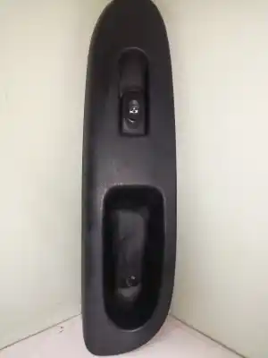 Автозапчасти б/у выключатель переднего правого окна за renault clio ii fase i (b/cb0) k4ja7 ссылки oem iam 7700433532  