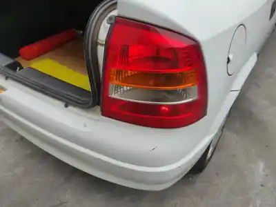 Автозапчасти б/у правый задний фонарь за opel astra g sedán (t98) 1.7 dti 16v (f69) ссылки oem iam slv9117403  
