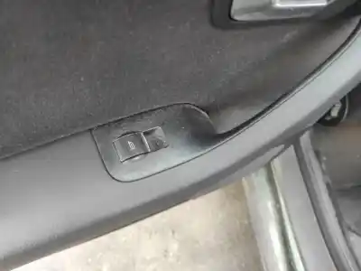 Автозапчасти б/у управление задними левыми стеклами за audi a4 b6 (8e2) 1.8 t ссылки oem iam 8z0959855fkz