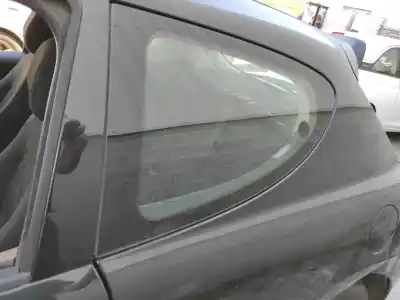 Pièce détachée automobile d'occasion VITRE TRIANGULAIRE CUSTODE ARRIÈRE GAUCHE pour PEUGEOT 207  Références OEM IAM   