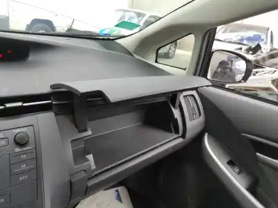 Автозапчастина б/у бардачок для toyota prius (_w3_) 1.8 plug-in hybrid (zvw30) посилання на oem iam 