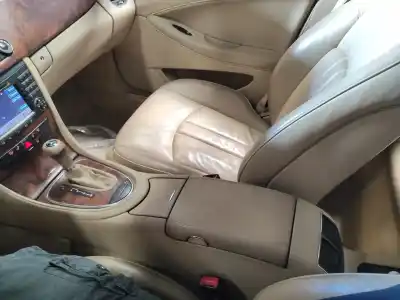 Second-hand car spare part center console for mercedes-benz cls (c219) cls 350 (219.356) oem iam references   