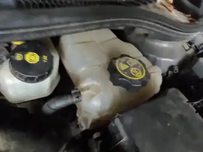 Pièce détachée automobile d'occasion vase d'expansion de liquide de refroidissement pour opel astra j sedán 1.7 cdti (69) références oem iam 