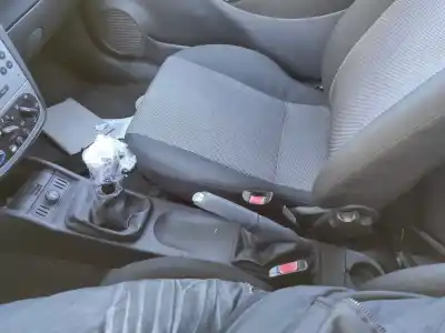 İkinci el araba yedek parçası orta konsol için opel corsa c z13dt [51kw] oem iam referansları   