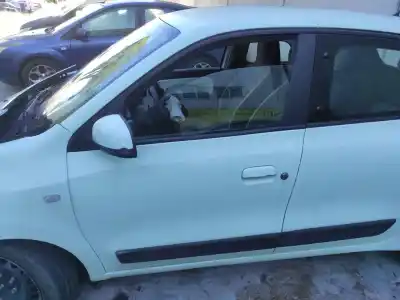 Автозапчасти б/у левая передняя дверь за renault twingo iii h4b453 ссылки oem iam 801011879r