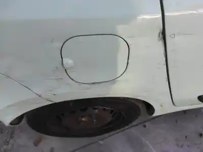 Автозапчасти б/у наружная крышка топлива за renault twingo iii h4b453 ссылки oem iam 788308925r