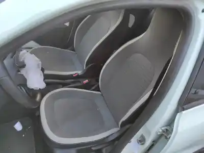 Автозапчасти б/у левое переднее сидение за renault twingo iii h4b453 ссылки oem iam 