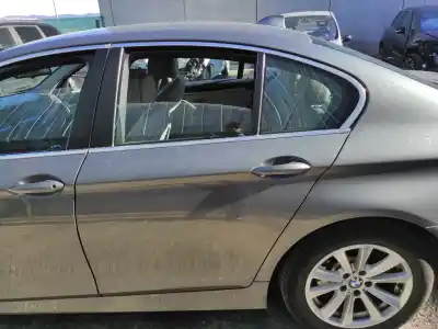 Recambio de automóvil de segunda mano de puerta trasera izquierda para bmw serie 5 lim. (f10) 525d referencias oem iam 