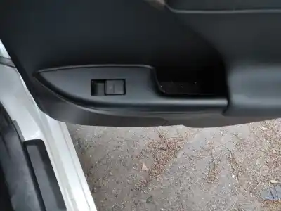 Автозапчасти б/у управление задними правыми стеклами за lexus ct (zwa10_) 200h (zwa10_) ссылки oem iam 8481076010