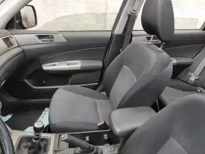 Автозапчасти б/у сиденье правое переднее за subaru forester (s12/sh) ee20 ссылки oem iam 