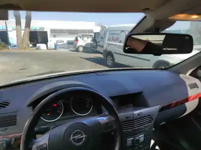 İkinci el araba yedek parçası GÖSTERGE PANELI için OPEL ASTRA H BERLINA  OEM IAM referansları   