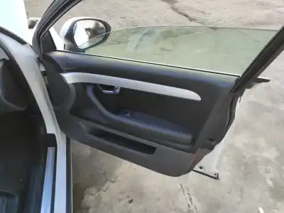 Автозапчастина б/у ОБРАБОТКА ПЕРЕДНІХ ПРАВІХ ДВЕРЕЙ для SEAT EXEO (3R2)  Посилання на OEM IAM 3R1867106A  
