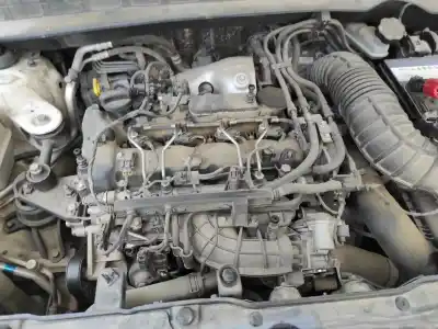 Recambio de automóvil de segunda mano de MOTOR COMPLETO para HYUNDAI IX35  referencias OEM IAM D4HA  