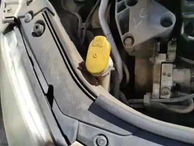 Recambio de automóvil de segunda mano de deposito limpia para renault scenic ii confort dynamique referencias oem iam 