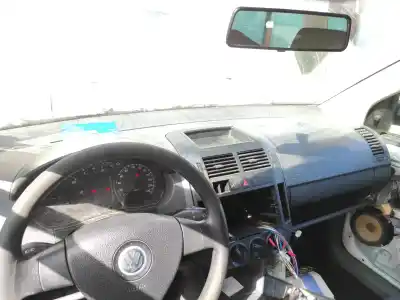 Peça sobressalente para automóvel em segunda mão TABLIER por VOLKSWAGEN POLO (9N3)  Referências OEM IAM 6Q1857001JS  
